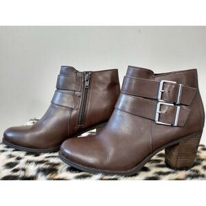 Clarks Artisan Womens Brown Leather Buckle Ankle Boots Block Heel 8 Medium